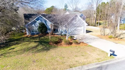 3250 Ivy Lake Dr, Buford, GA 30519