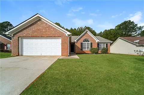 11171 Knotty Pine Pl, Hampton, GA 30228