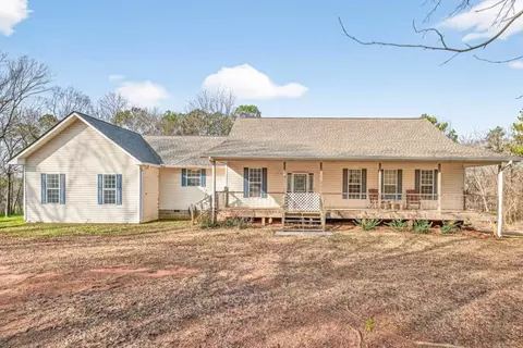 579 Mccarty Dodd Rd, Colbert, GA 30628