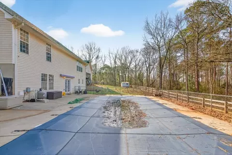 Exterior - 579 Mccarty Dodd Rd, Colbert, GA 30628 photo 7 of 14