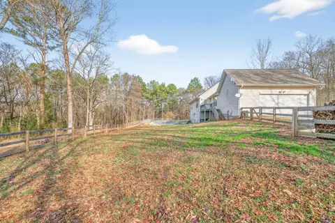 Exterior - 579 Mccarty Dodd Rd, Colbert, GA 30628 photo 11 of 14