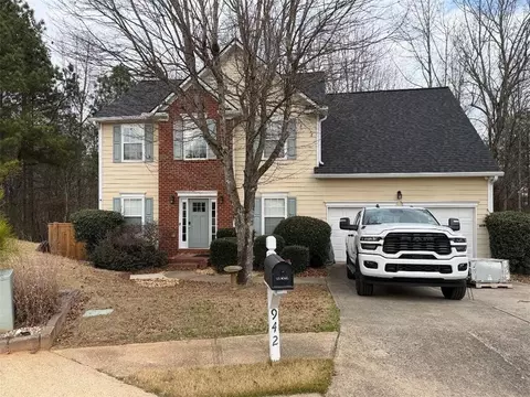 942 Koala St, Lawrenceville, GA 30043