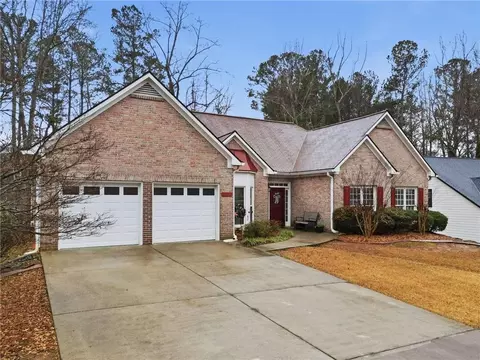 2957 Spotted Pony Ct NW, Acworth, GA 30101