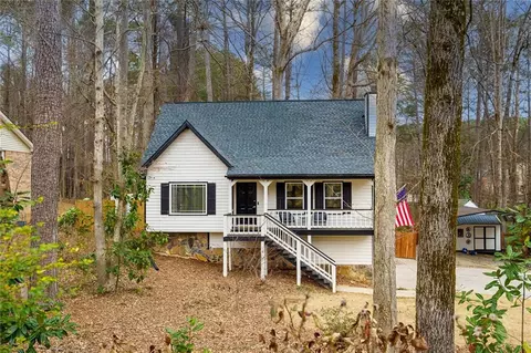 5060 Maryland Dr NW, Acworth, GA 30101