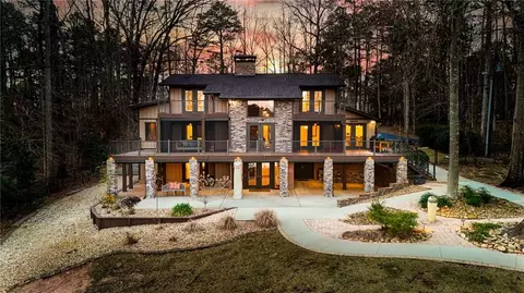 259 Old Plantation Trl NW, Milledgeville, GA 31061