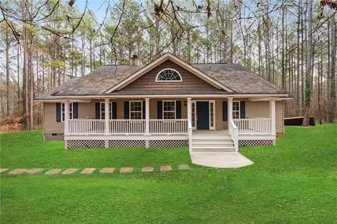 1227 Al Roberts Rd SE, Senoia, GA 30276