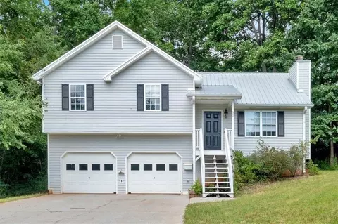 50 Old Oak Trce, Dallas, GA 30157