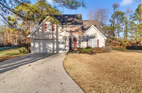 1831 Green Oak Cir, Lawrenceville, GA 30043