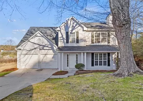 820 Whitecrest Ct, Lawrenceville, GA 30043