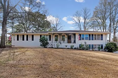 720 Chanson Dr SW, Marietta, GA 30064