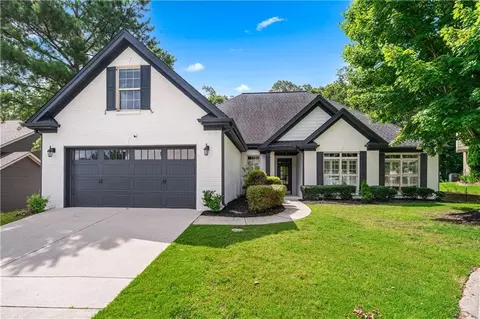 2728 Limestone Creek Dr, Gainesville, GA 30501