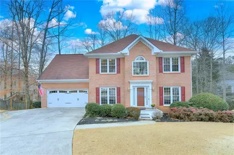1934 Whitehawk Ct, Lawrenceville, GA 30043