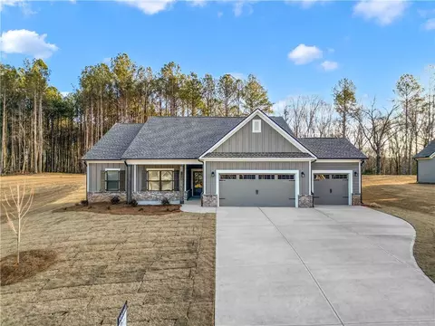 1139 Cherry Bark Ct, Loganville, GA 30052