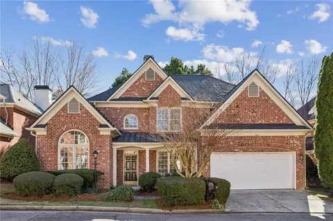 1055 Brookhaven Walk NE, Atlanta, GA 30319