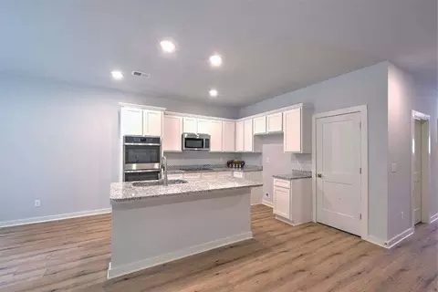 132 Post Oak Dr, Jackson, GA 30233 photo 17
