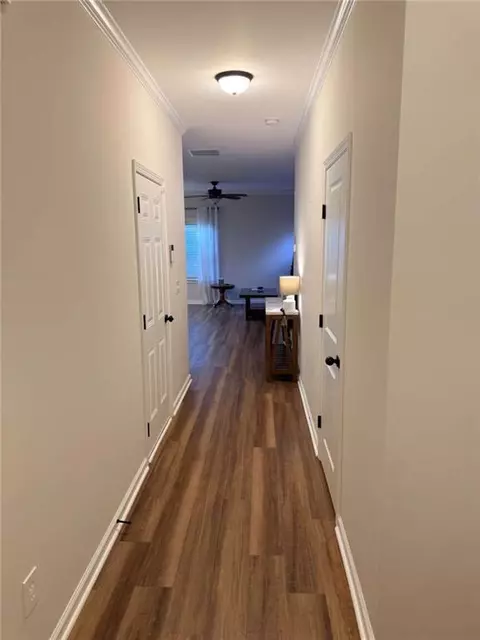 5414 Sycamore Ct, Oakwood, GA 30566