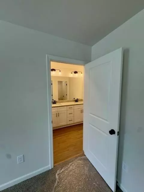 Entry Way - 29 Benscot Dr, Austell, GA 30106 photo 7 of 14