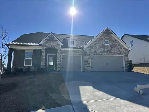 73 Rose Lake Ct, Hoschton, GA 30548