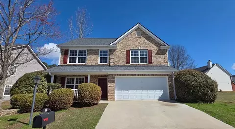 623 Hawthorn Ln, Grayson, GA 30017