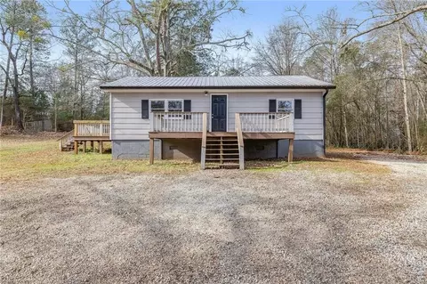 75 Lake St, Jefferson, GA 30549