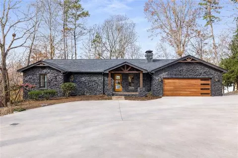 2519 Katherine Cir, Gainesville, GA 30506