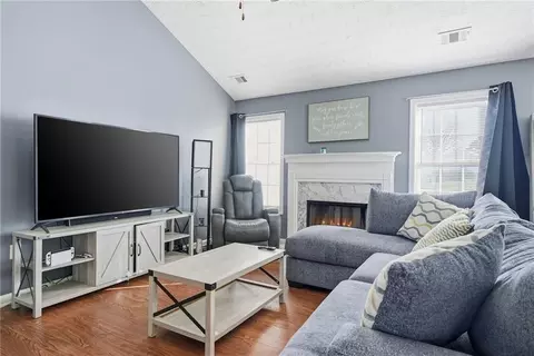 Living - 25 Aiken Ct, Covington, GA 30016 photo 1 of 3