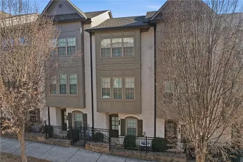 555 Broadview Pl NE, Atlanta, GA 30324