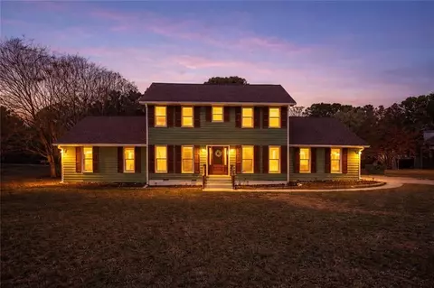 862 Cartwright Pass, Fayetteville, GA 30214