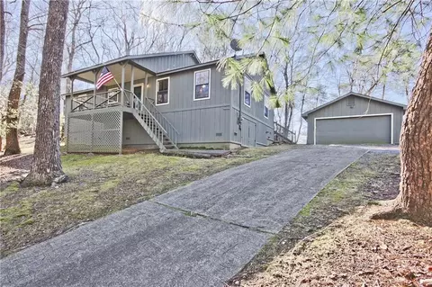 304 Sunset Ct, Jasper, GA 30143