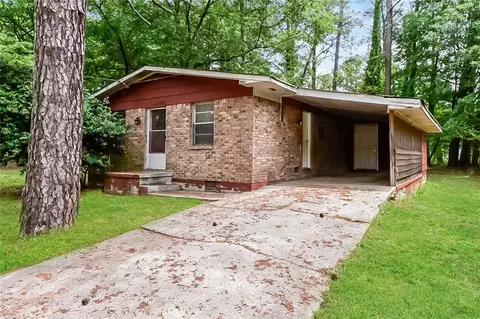 4708 Oak St, Ellenwood, GA 30294