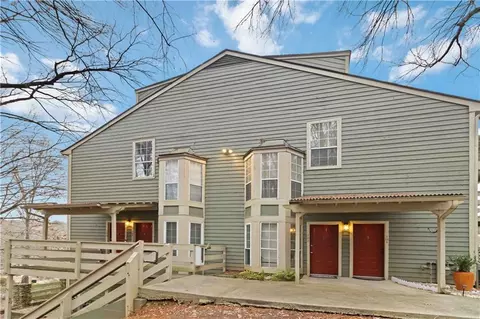103 Riverview Dr SE, Marietta, GA 30067