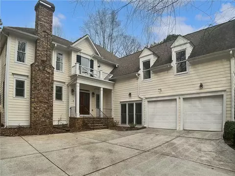 680 River Cove Dr, Dacula, GA 30019