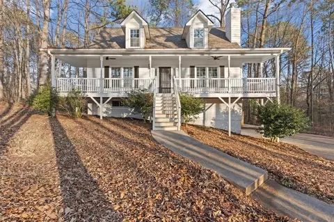 320 Austin Dr, Douglasville, GA 30134