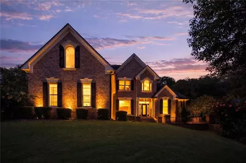 2023 Ewing Estates Dr, Dacula, GA 30019