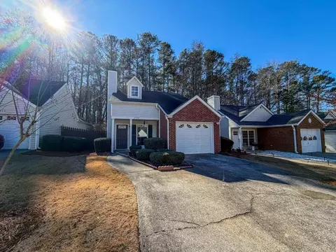 2734 Highland Rdg, Kennesaw, GA 30152