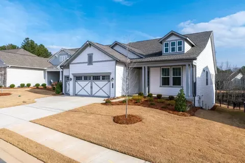 385 Huron Ln, Hoschton, GA 30548