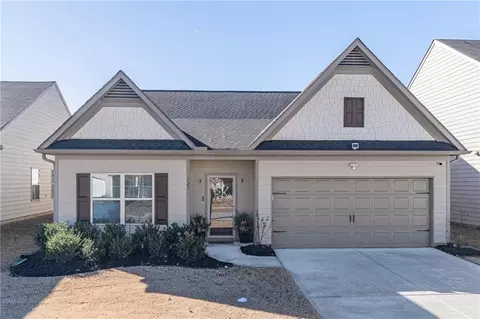 723 Independence Ave, Pendergrass, GA 30567