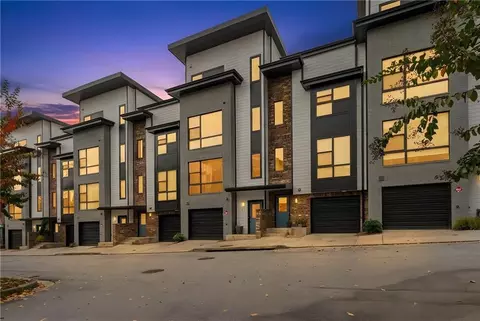 53 Moda Ln, Atlanta, GA 30316