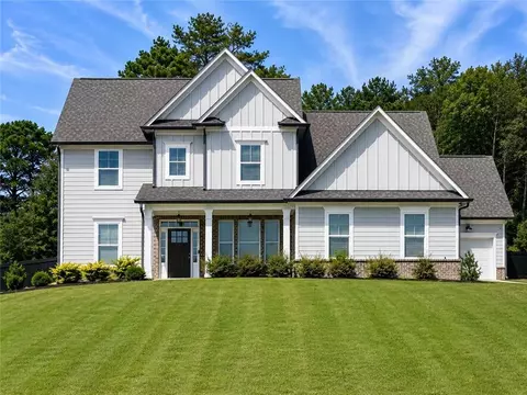 868 Smith Ml, Winder, GA 30680