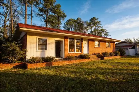 924 Brookdale Pl, Decatur, GA 30033