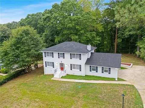 4373 Buckingham Cir, Decatur, GA 30035