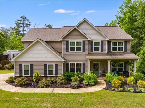 13 Westbrook Rd, Carrollton, GA 30116