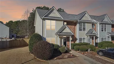 92 Pearl Chambers Dr, Dawsonville, GA 30534