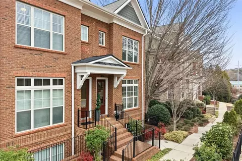 353 Alderwood Ln, Sandy Springs, GA 30328