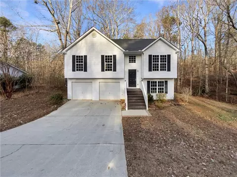 6739 Spring Head Dr, Flowery Branch, GA 30542