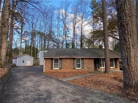 5295 Lyme Bay Cir, Norcross, GA 30071