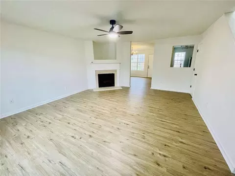 Living - 1771 Fielding Way, Hampton, GA 30228 photo 1 of 3