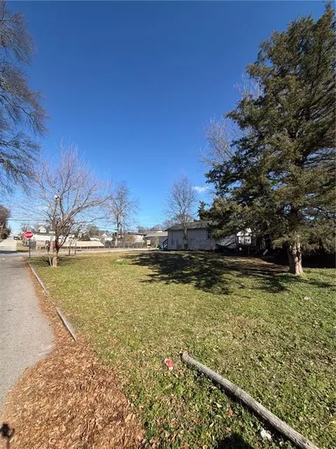 854 N Avenue Ave NW, Atlanta, GA 30318