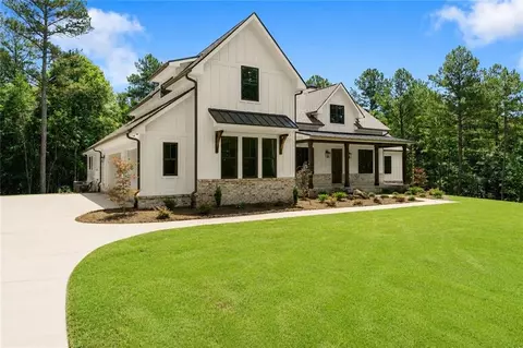 305 Harmony Gates Dr, Commerce, GA 30530 photo 6