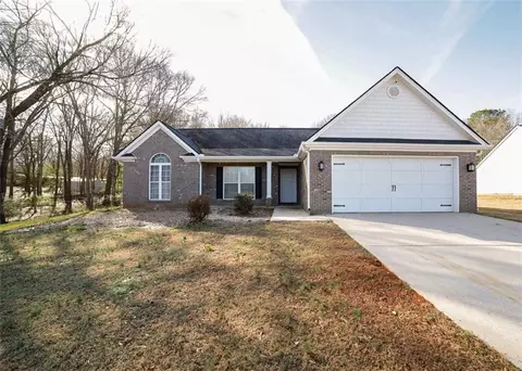 250 Anniston Dr, Athens, GA 30607